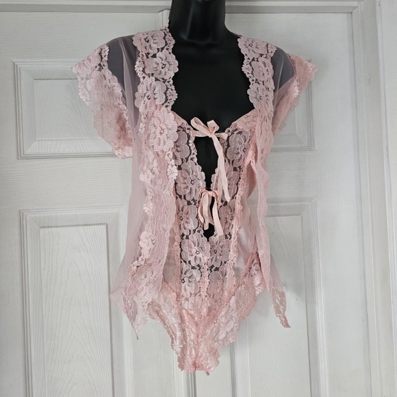 Vintage 80s coquette soft pink lace teddy with matching robe - Picture 3 of 8